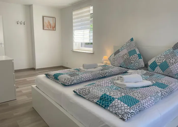 Holunder Nah Am Waldsee 1 *